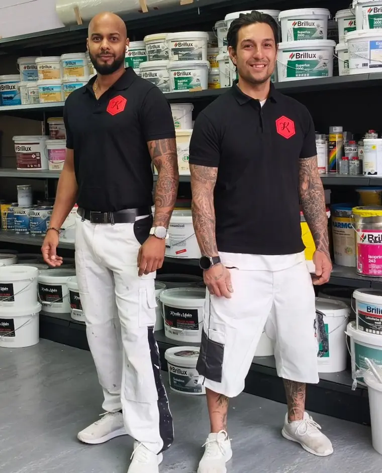 Maler Nenzlingen: Kevin Bresler (links) und Stephan Bozzolo (rechts) von Kreativ Maler